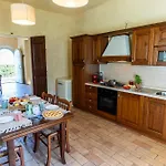 Apartment Cabrandano Con Piscina Tra Pesaro E Urbino Montecalvo in Foglia
