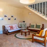 Cabrandano Con Piscina Tra Pesaro E Urbino Apartment Montecalvo in Foglia