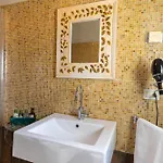 Cabrandano Con Piscina Tra Pesaro E Urbino アパート