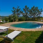 Cabrandano Con Piscina Tra Pesaro E Urbino