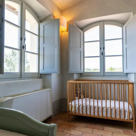 Con Piscina In Càbrandano Nelle Marche Italy * Montecalvo in Foglia