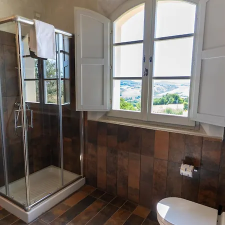 Appartamento Con Piscina In Càbrandano Nelle Marche Italy