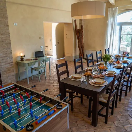 Appartamento Con Piscina In Càbrandano Nelle Marche Italy